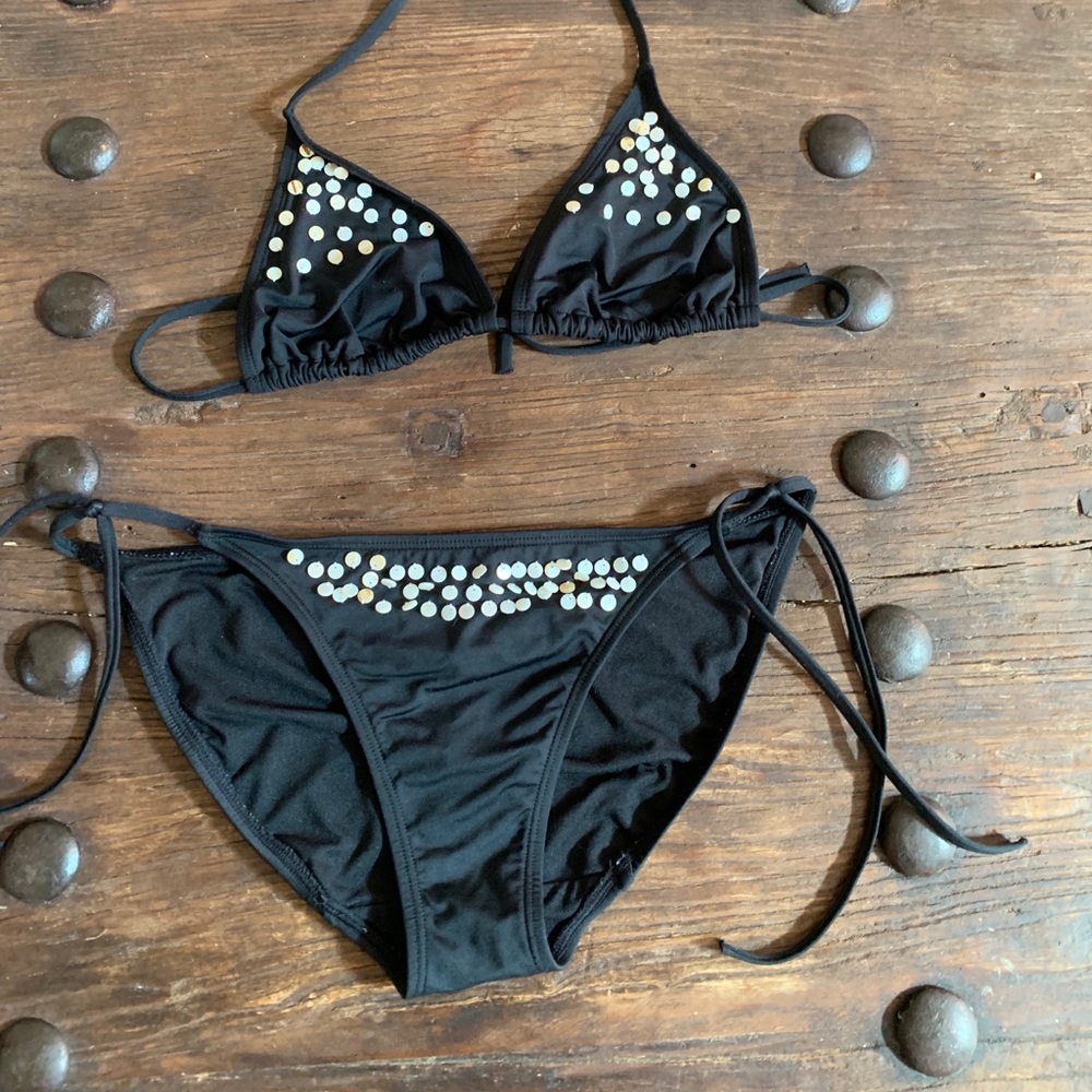 Old Navy black and she’ll embellished bikini